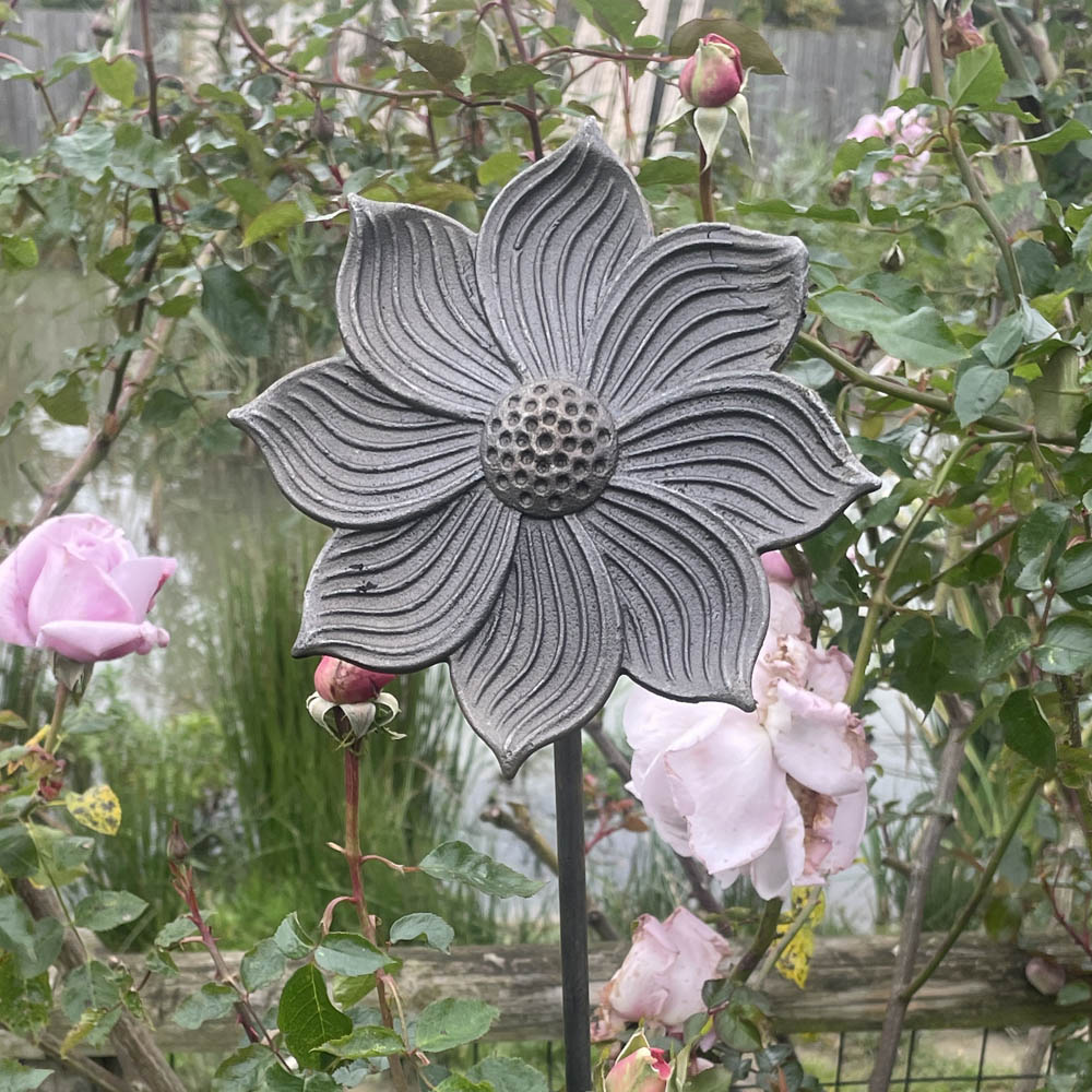 Floral Garden Stake Ornament – Sunflower 2 5061098720350